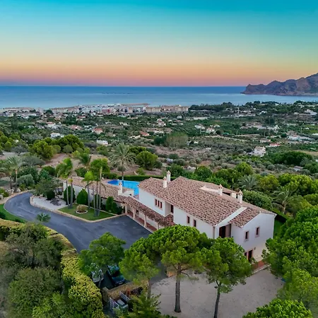Villa La Roca - By Almarina Altea
